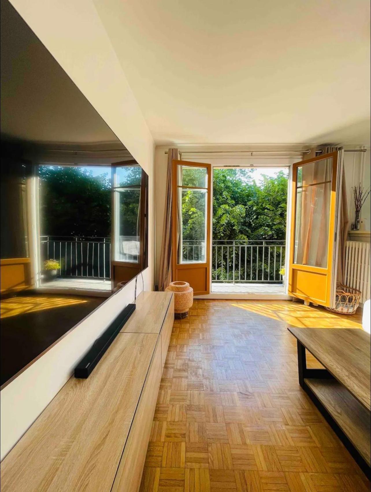 Modern 2 Bedroom Apartment Near Paris Metro, Giant Flat Screen Tv 85 Inches, Balcony, Free Parking Ivry-sur-Seine Exteriér fotografie